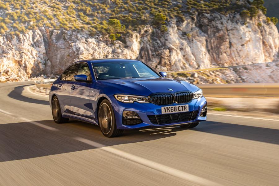  BMW 320d M Sport xDrive (G20) 2019 года  (UK) (фото 35 из 40)